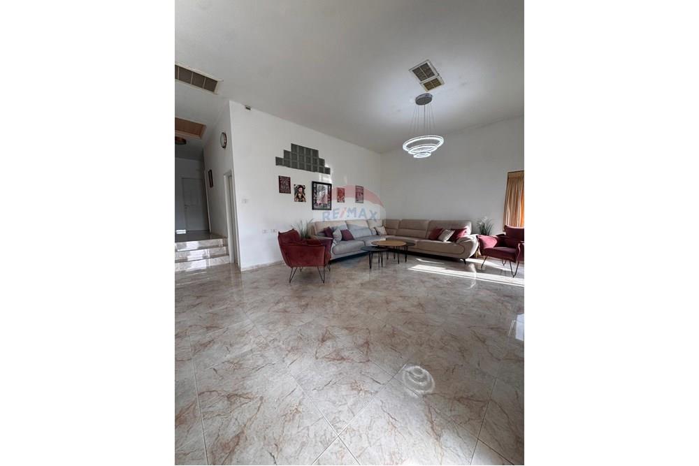 Apartment for Sale in Ofakim - Image 4
