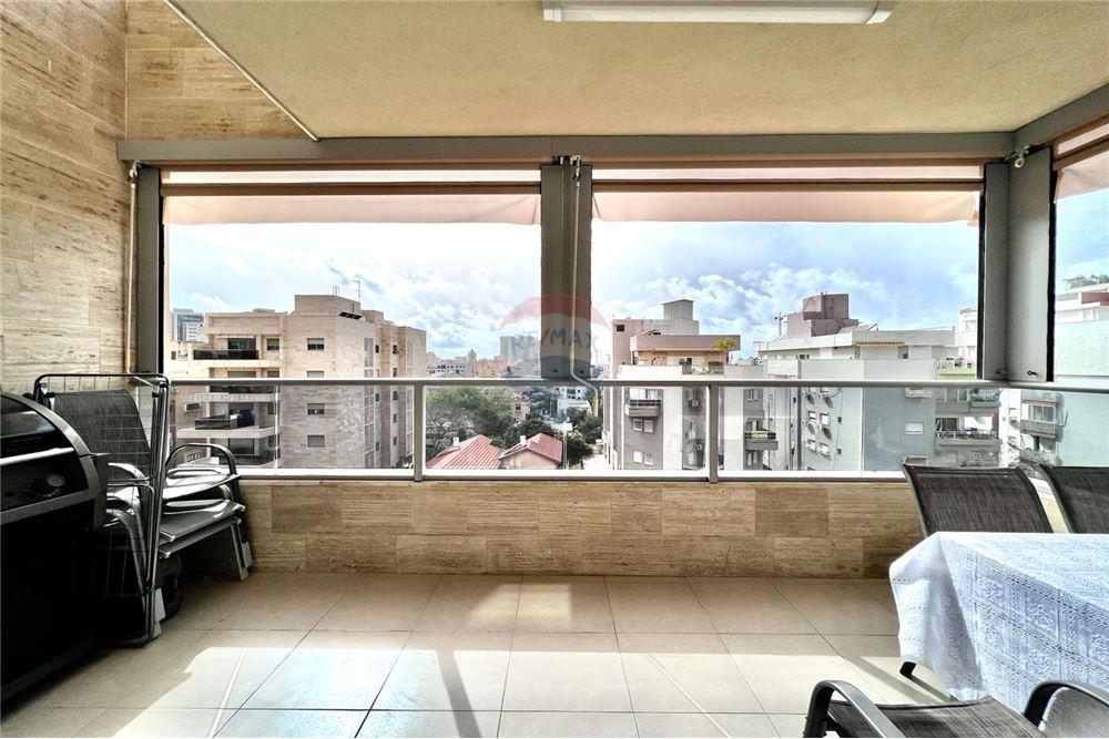 Apartment for Sale in Netanya - Image 5