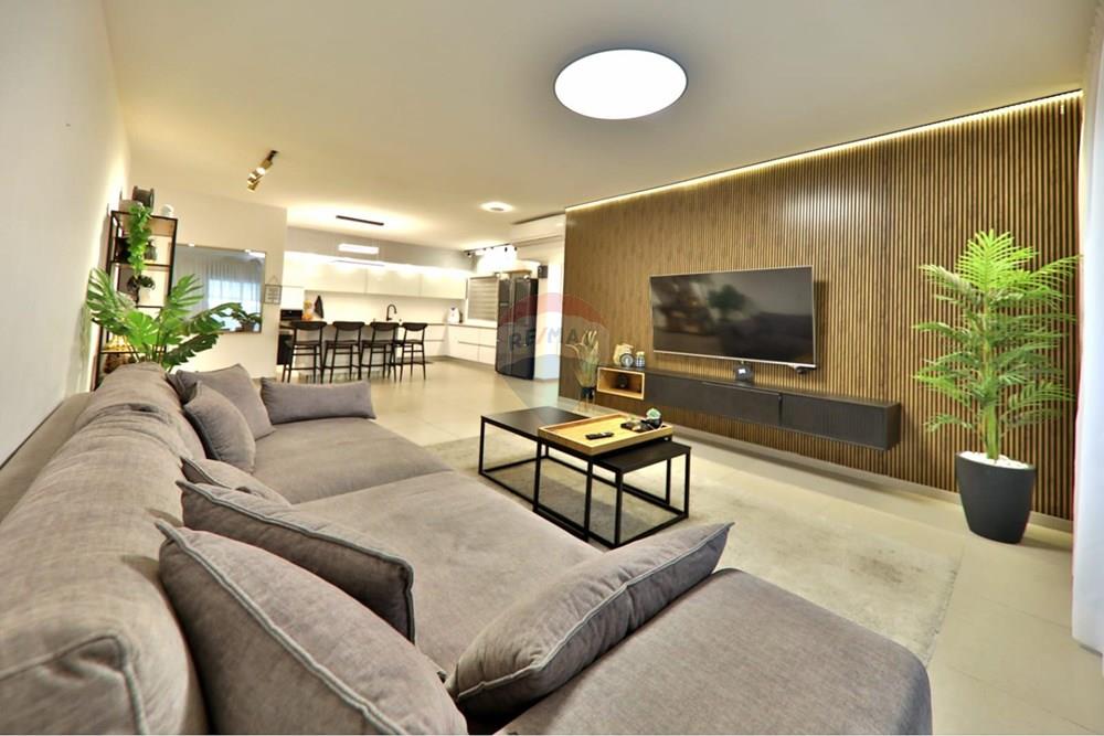 Apartment for Sale in קרית ביאליק - Image 3
