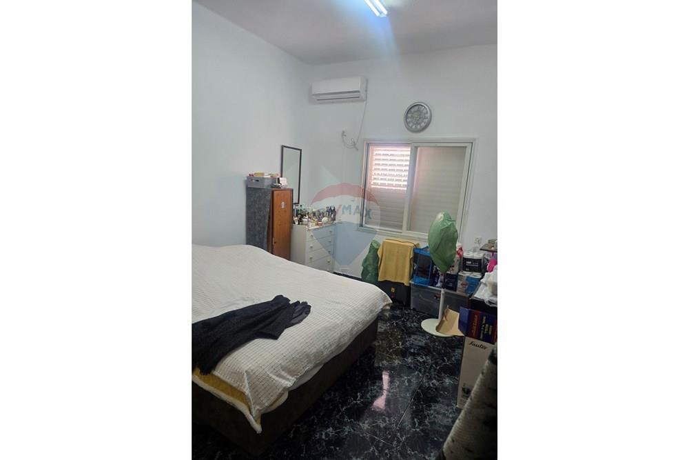 Apartment for Sale in Haifa - Image 4