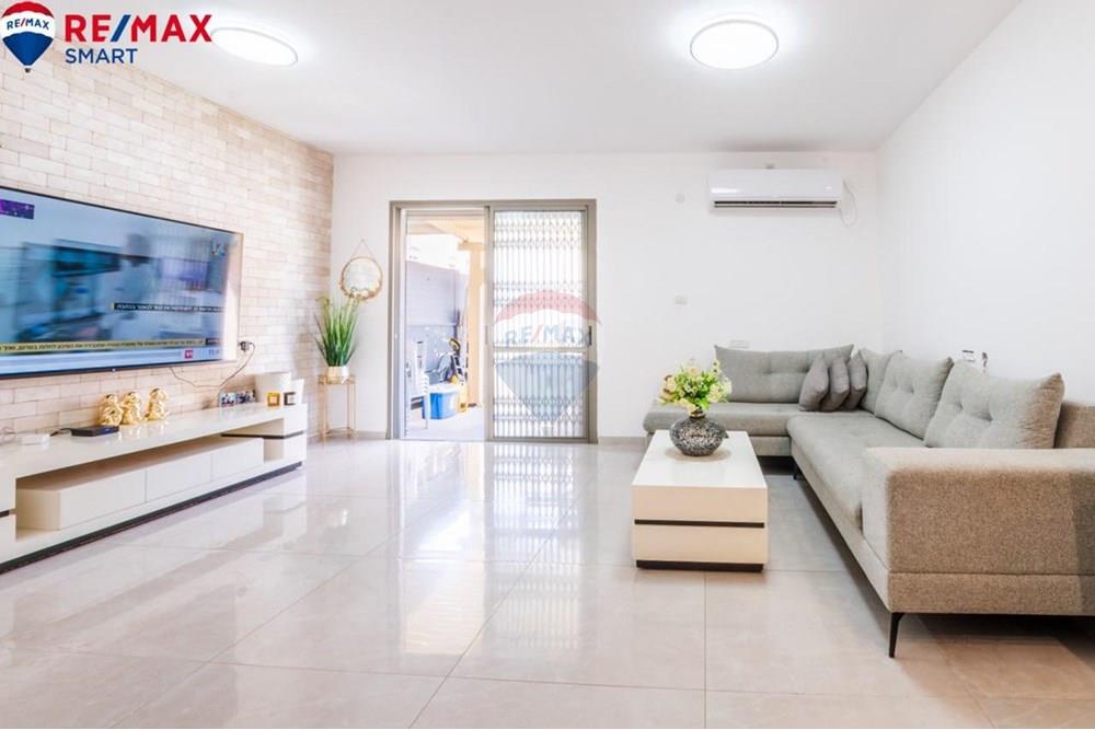 Apartment for Sale in קרית אתא - Image 7