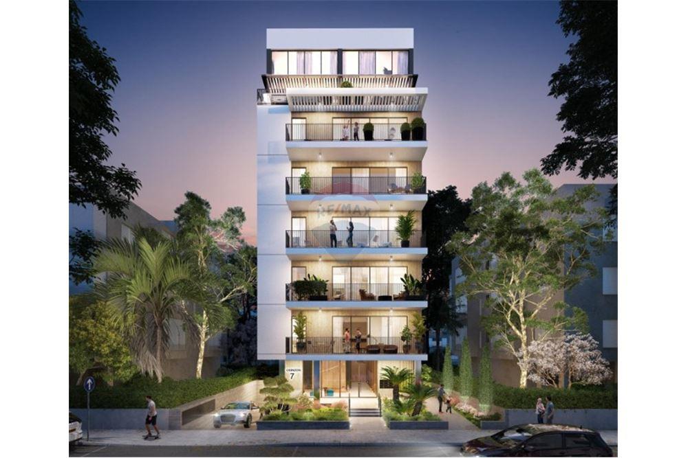 Apartment for Sale in Tel Aviv - Image 1