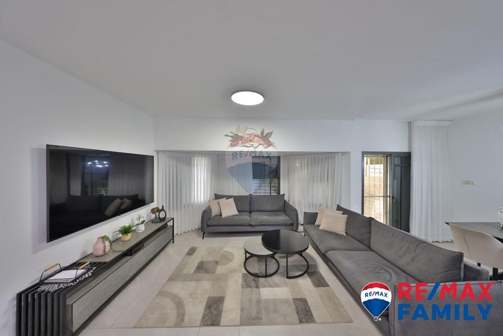 Apartment for Sale in קרית ביאליק - Image 1
