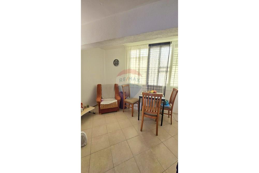 Apartment for Sale in Kiryat Yam - Image 2