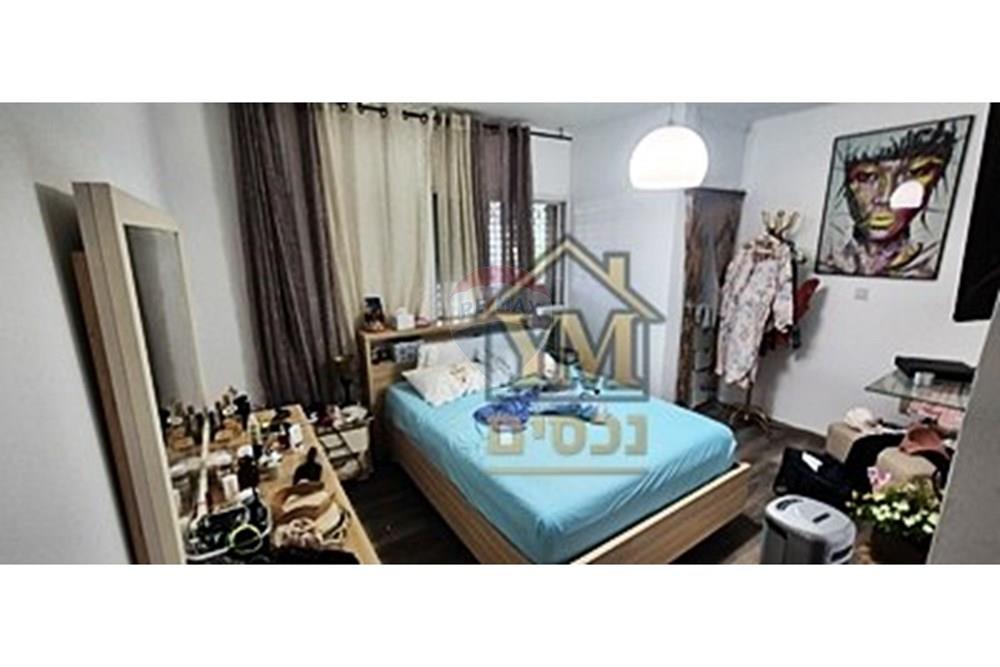 Apartment for Sale in יקנעם עילית - Image 4