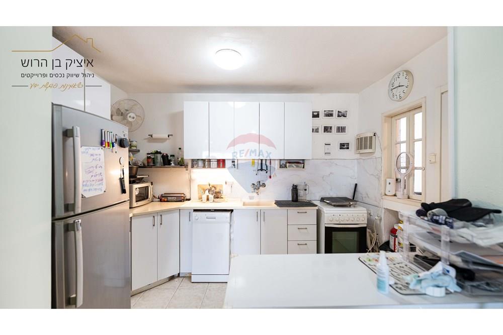 Apartment for Sale in קרית אונו - Image 5