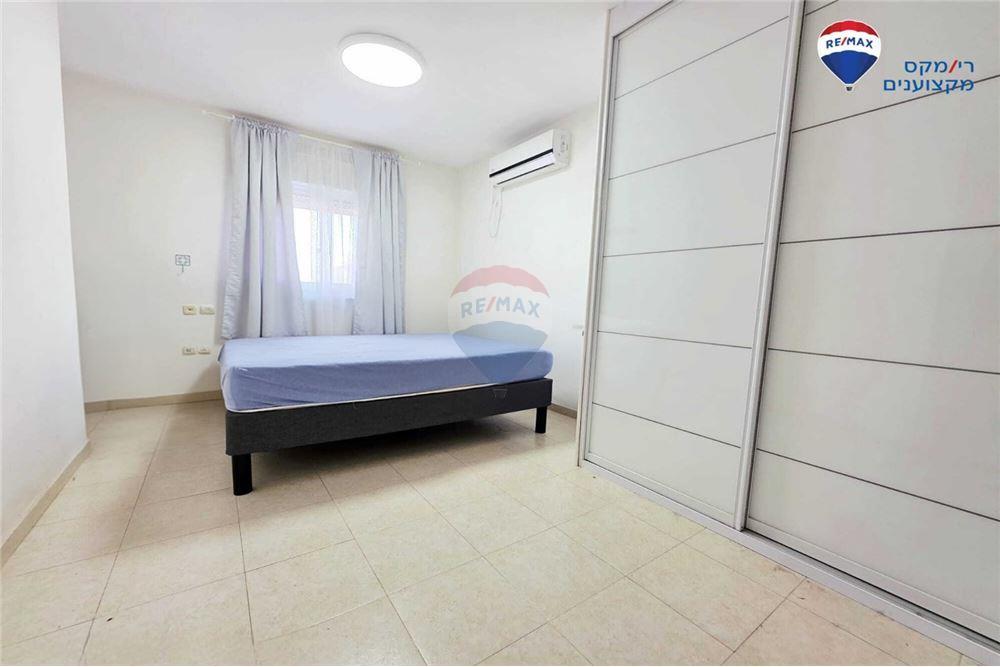 Apartment for Sale in Hadera - Image 6