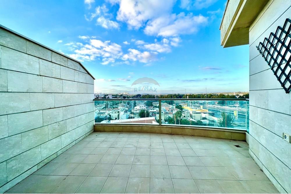 Apartment for Sale in Netanya - Image 5