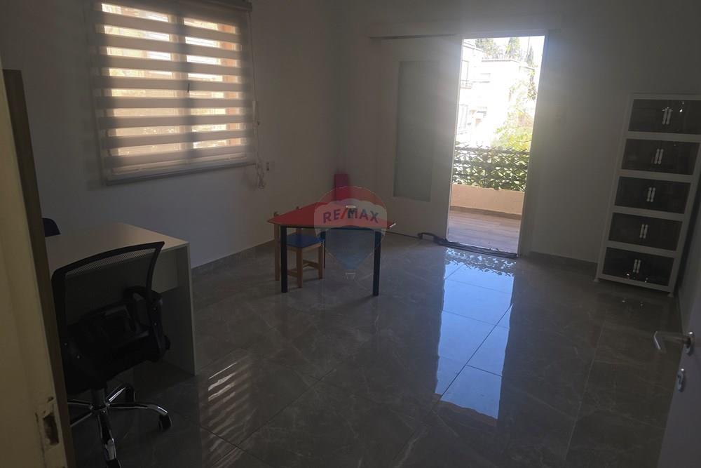Apartment for Sale in Haifa - Image 3