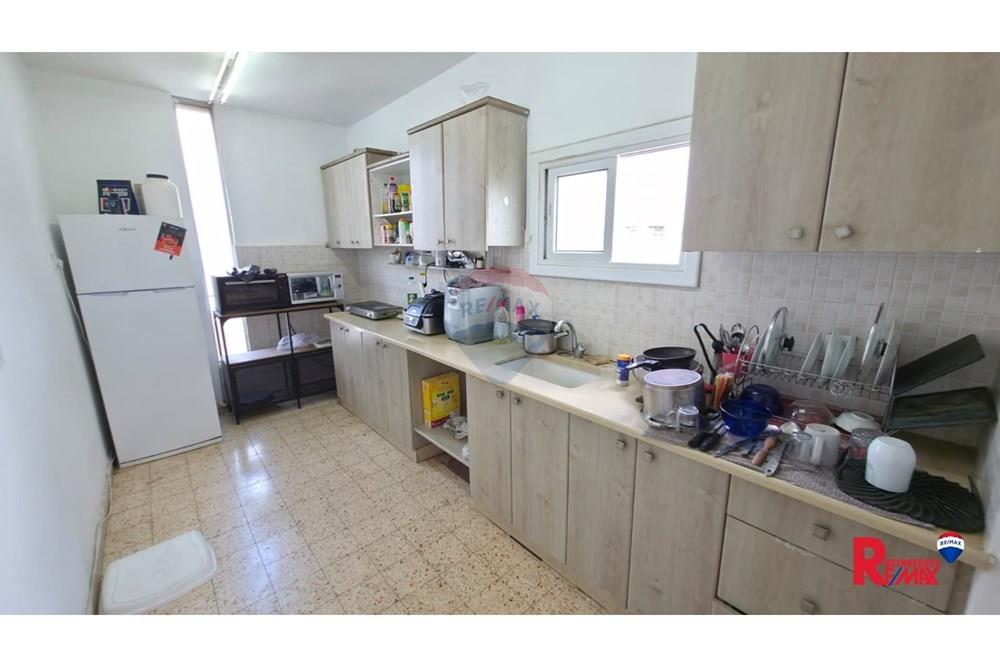Apartment for Sale in Rishon LeZion - Image 5