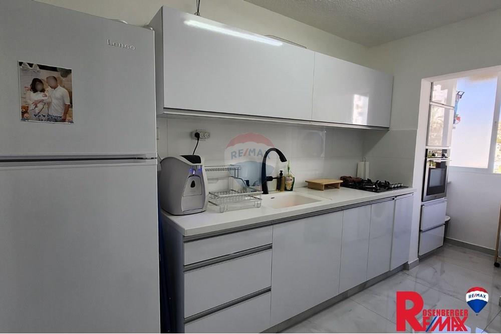 Apartment for Sale in Rishon LeZion - Image 4