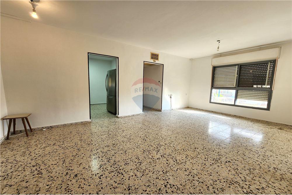 Apartment for Sale in Sderot - Image 4