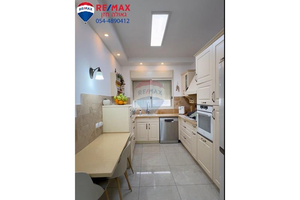 Apartment for Sale in Nahariya - Image 7