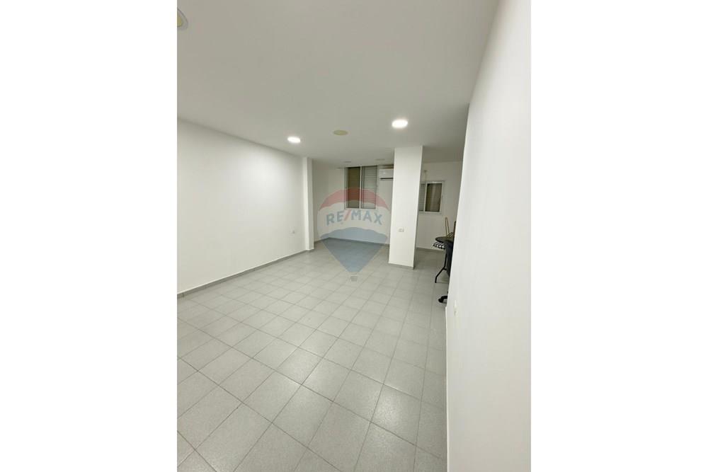Apartment for Sale in Beer Sheva - Image 1