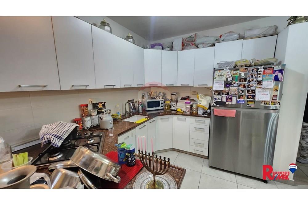 Apartment for Sale in Holon - Image 5