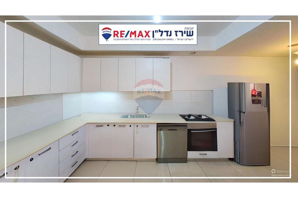 Apartment for Sale in מבשרת ציון - Image 7