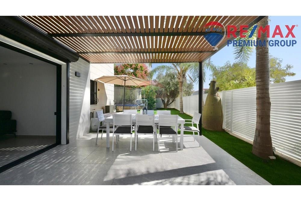 Apartment for Sale in שוהם - Image 2