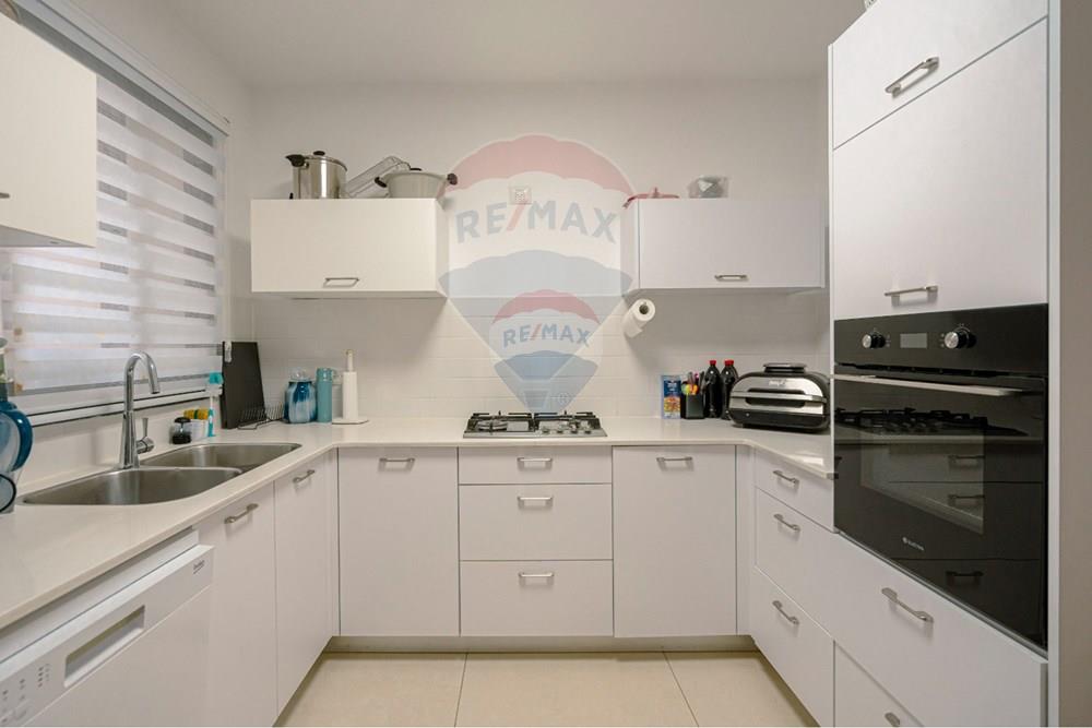 Apartment for Sale in חריש - Image 1