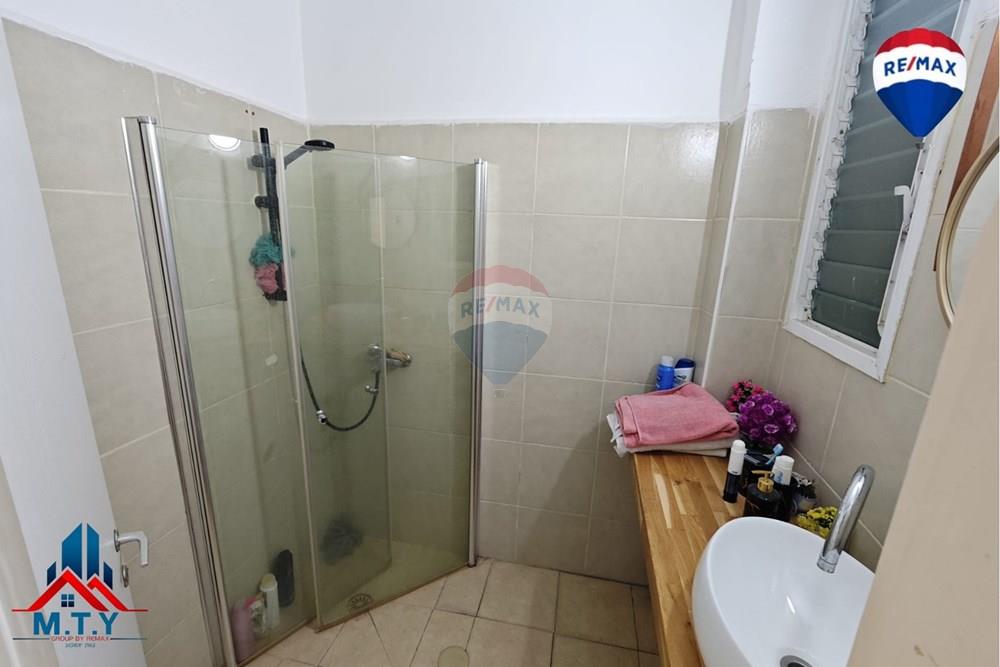 Apartment for Sale in Lod - Image 6
