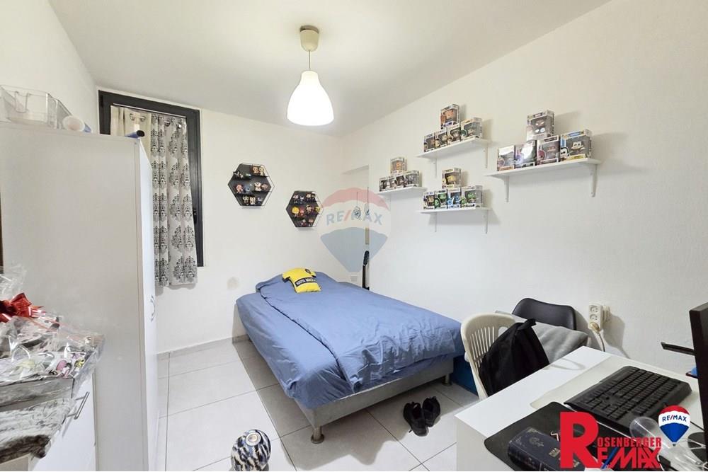 Apartment for Sale in Holon - Image 7