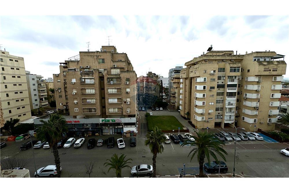 Apartment for Sale in Afula - Image 3