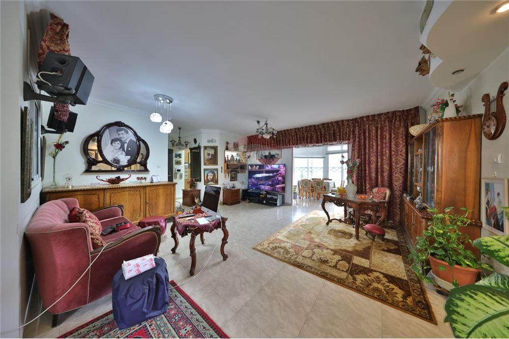 Apartment for Sale in קרית אתא - Image 6