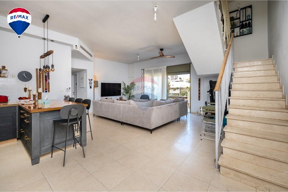 Apartment for Sale in Zichron Ya'akov - Image 1