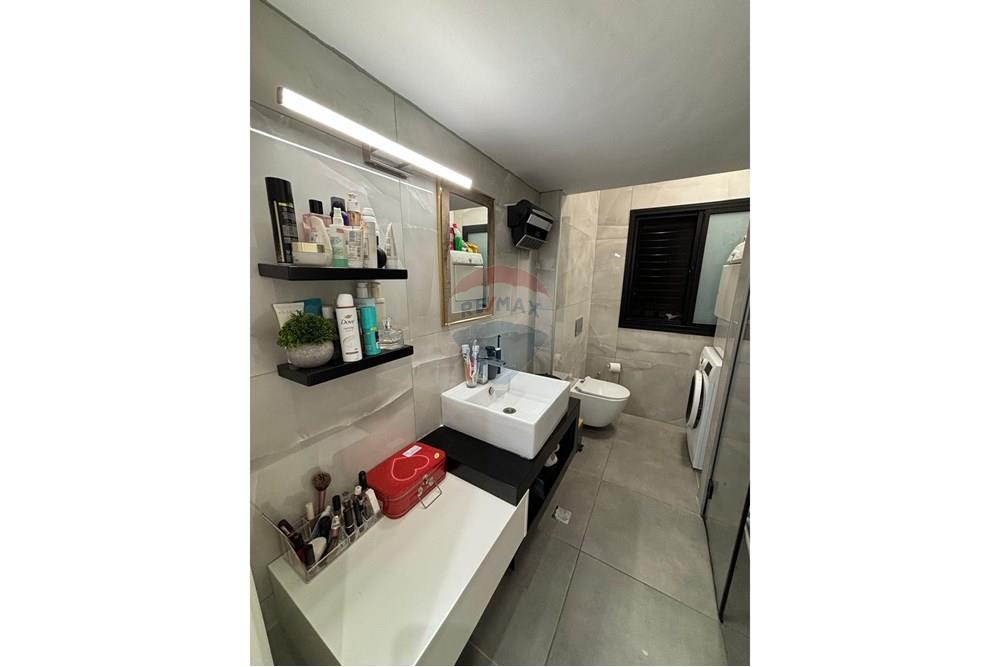 Apartment for Sale in קרית אתא - Image 7