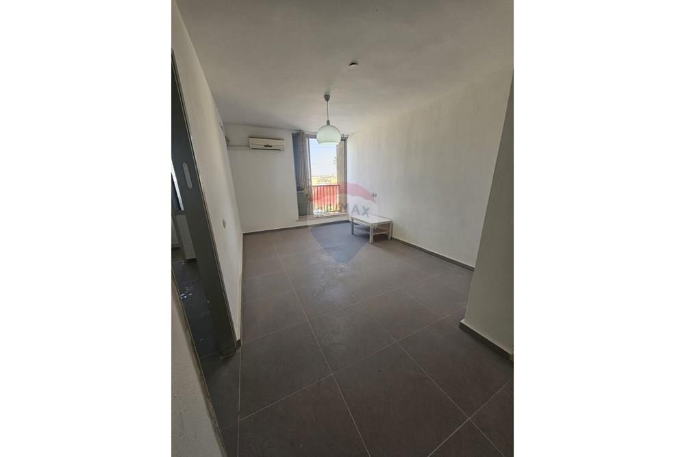 Apartment for Sale in Beer Sheva - Image 3