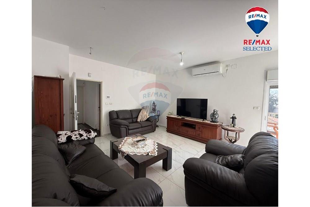 Apartment for Sale in Haifa - Image 4