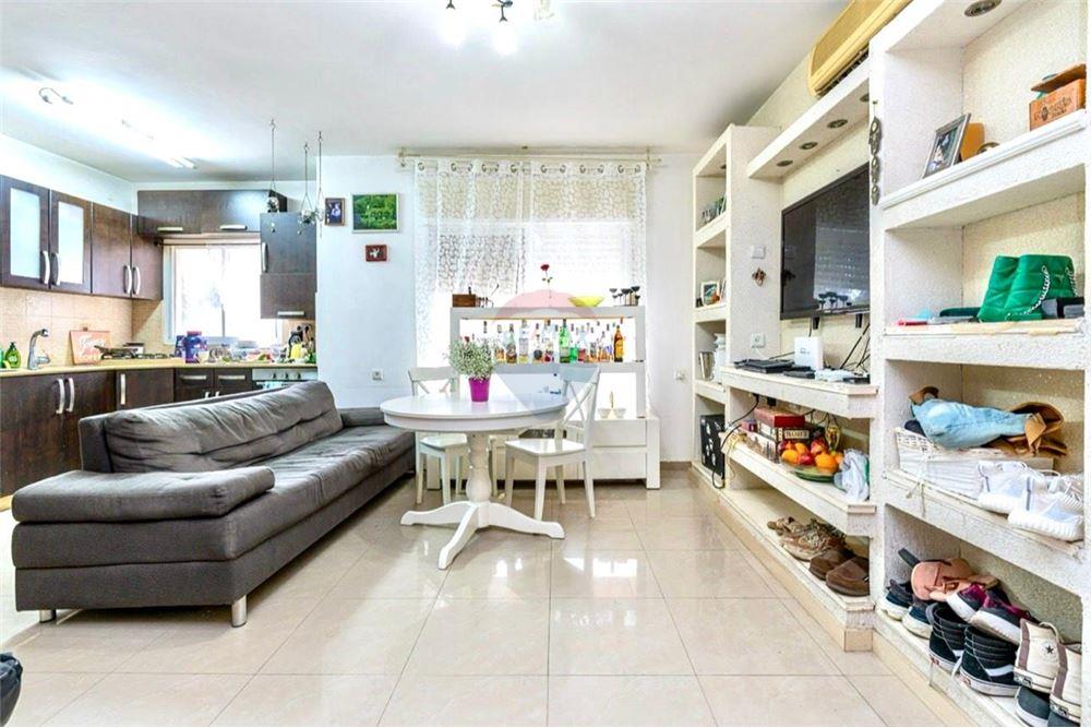 Apartment for Sale in אור עקיבא - Image 1