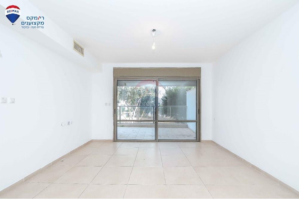 Apartment for Sale in פרדס חנה - כרכור - Image 7
