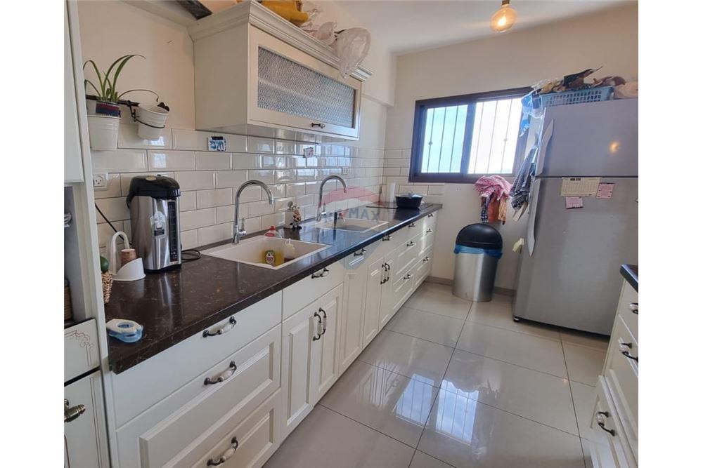 Apartment for Sale in Safed - Image 1
