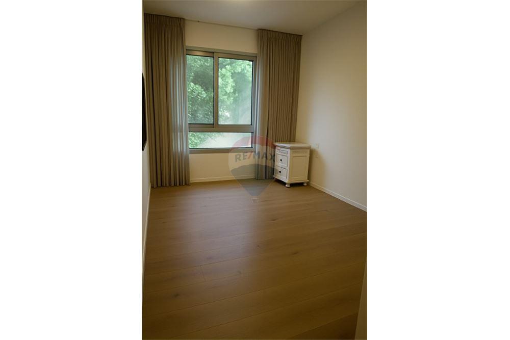 Apartment for Sale in Herzliya - Image 4