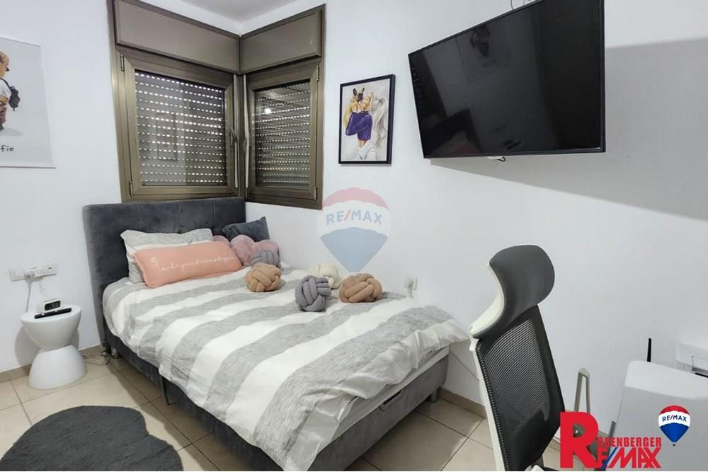 Apartment for Sale in Holon - Image 7
