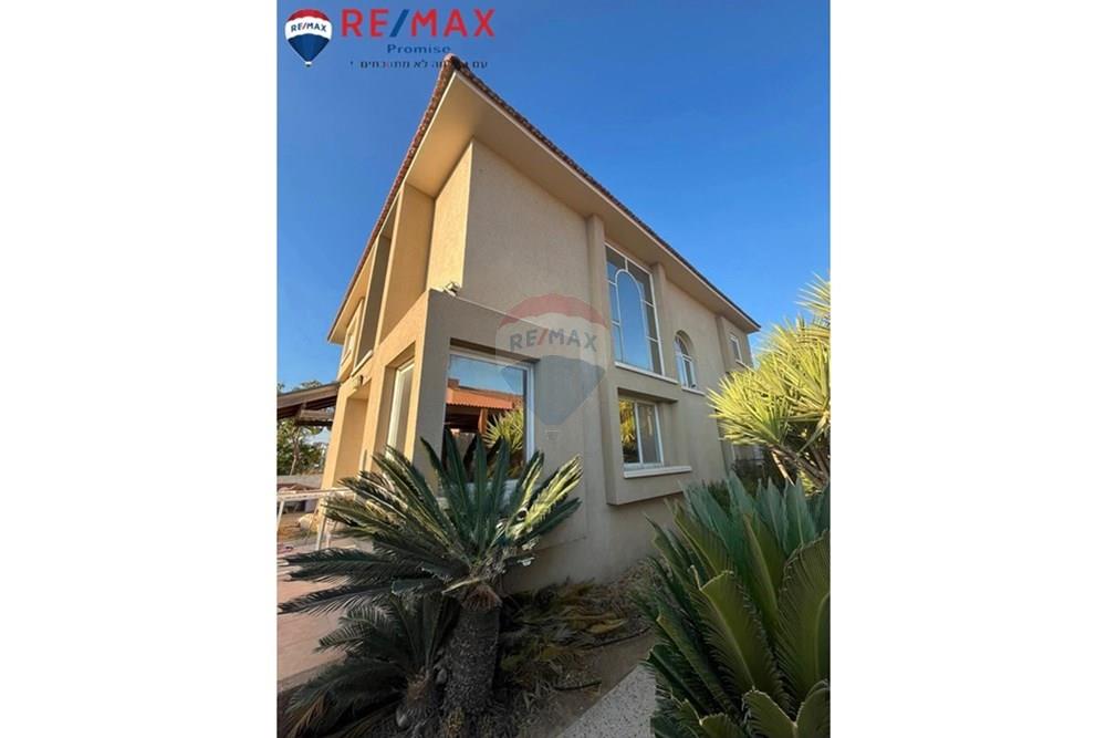 Apartment for Sale in Ashkelon - Image 1