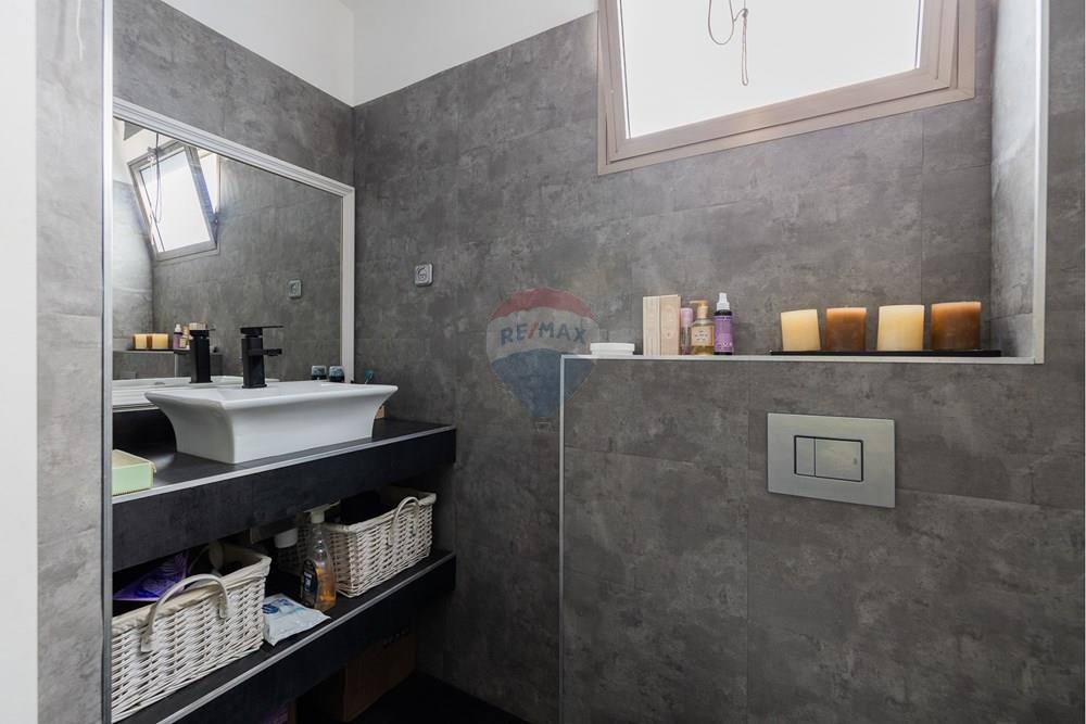 Apartment for Sale in Netanya - Image 5