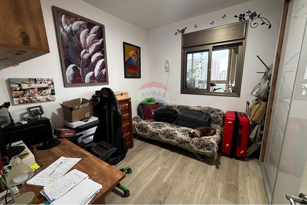Apartment for Sale in Acre - Image 4