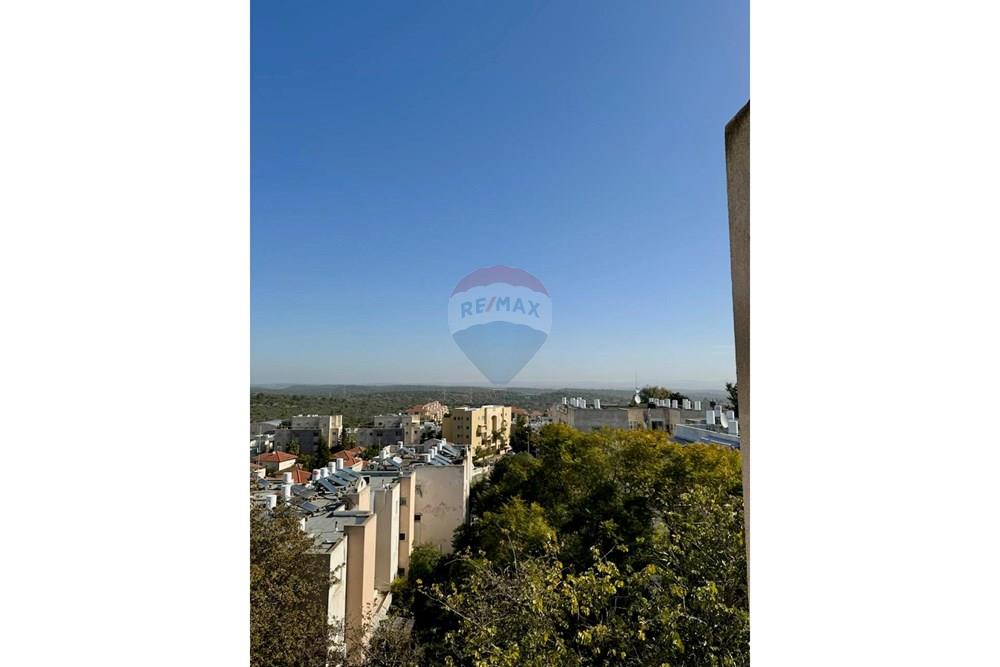 Apartment for Sale in Zichron Ya'akov - Image 6