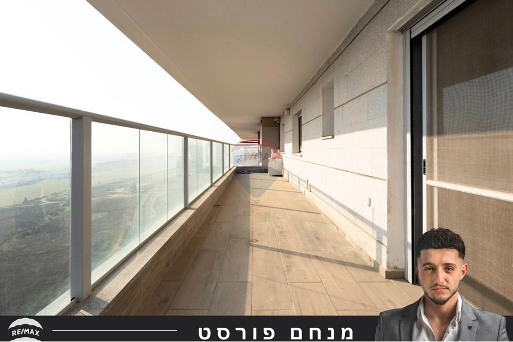 Apartment for Sale in Netanya - Image 1