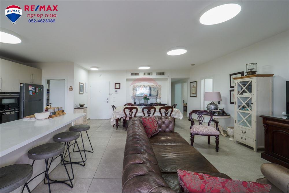 Apartment for Sale in Nahariya - Image 4