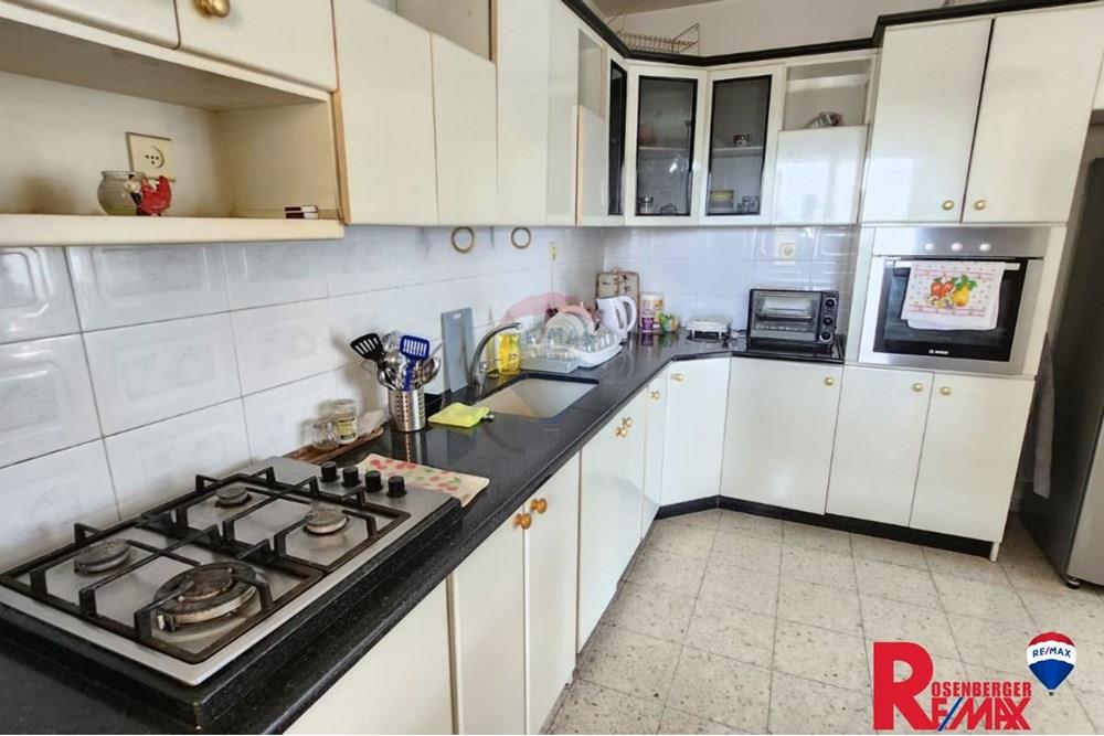 Apartment for Sale in Bat Yam - Image 5