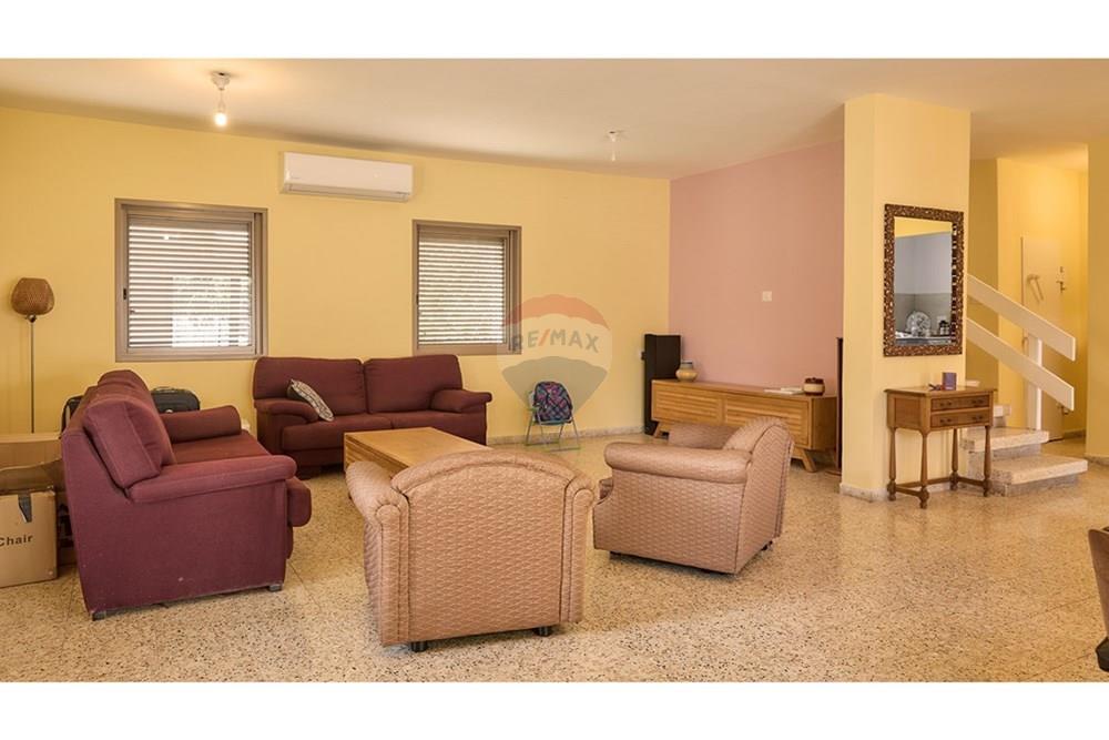 House for Sale in Rishon LeZion - Image 6