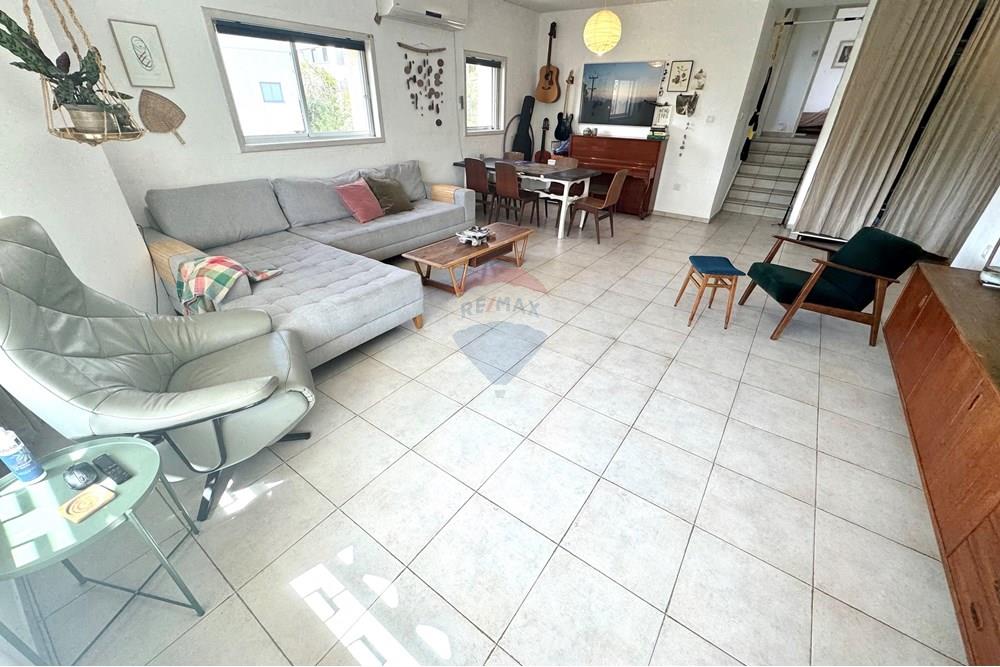Apartment for Sale in Tel Aviv - Image 7