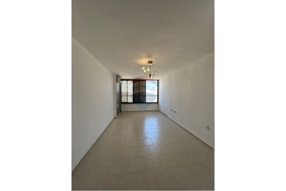 Apartment for Sale in Kiryat Yam - Image 5