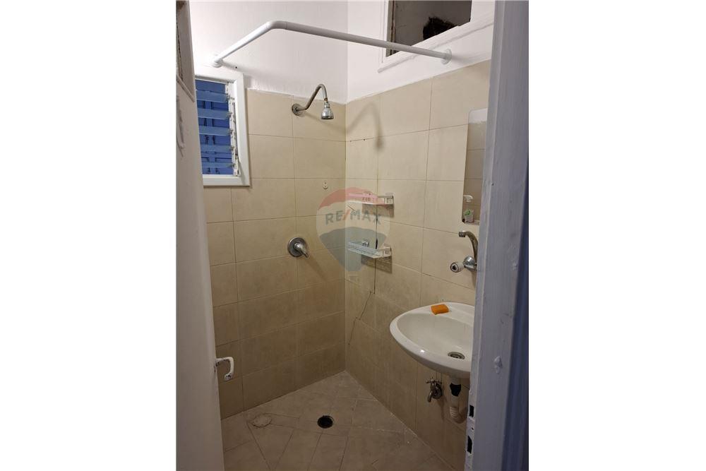Apartment for Sale in Tel Aviv - Image 4