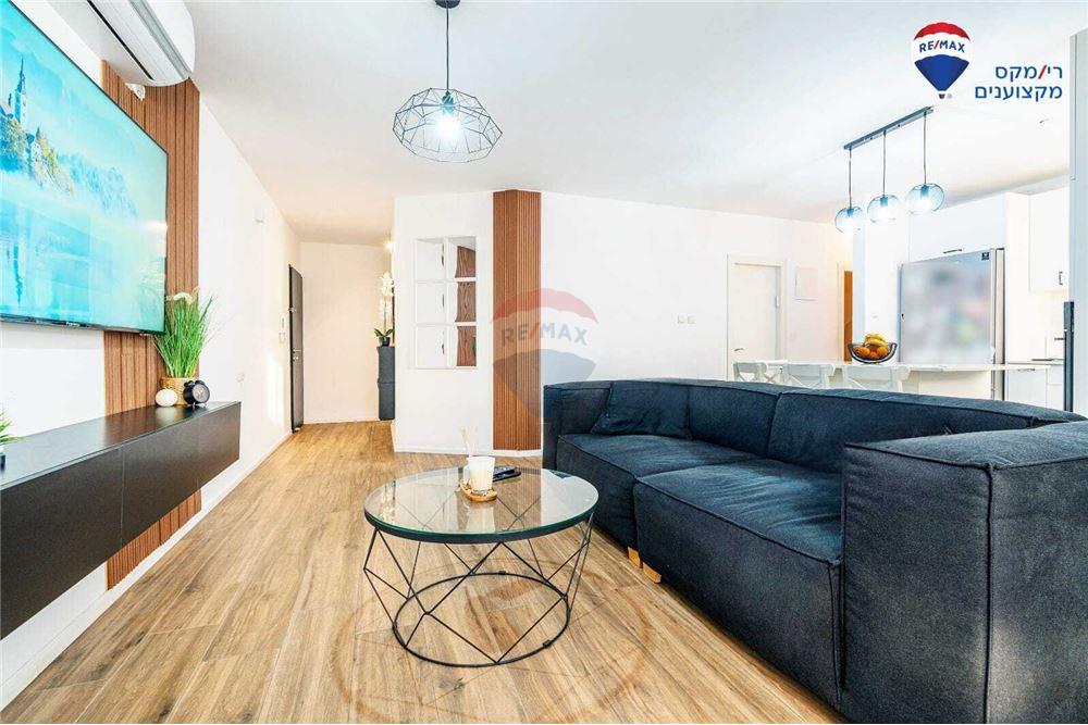 Apartment for Sale in Hadera - Image 5