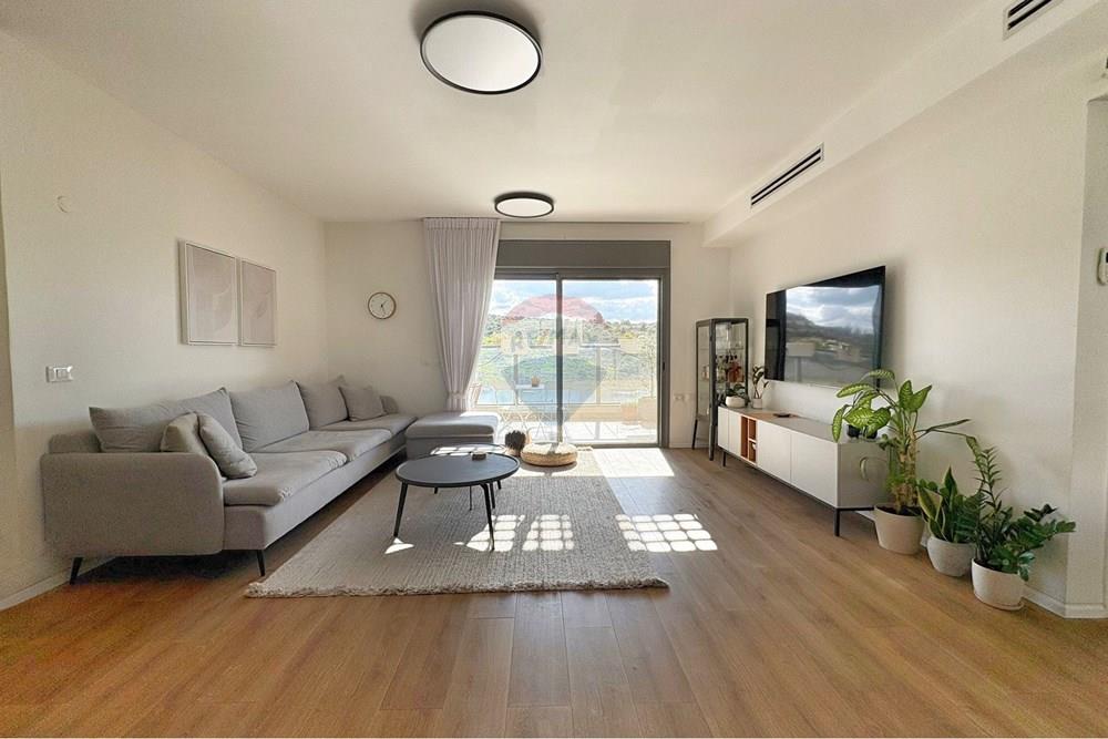 Apartment for Sale in Modi'in - Image 1