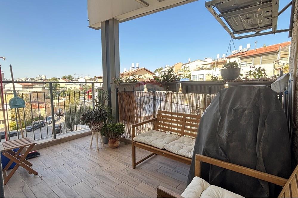 Apartment for Sale in Jerusalem - Image 4