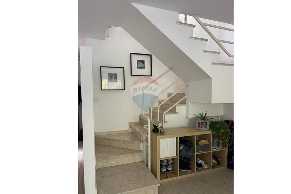 Apartment for Sale in Ra'anana - Image 1